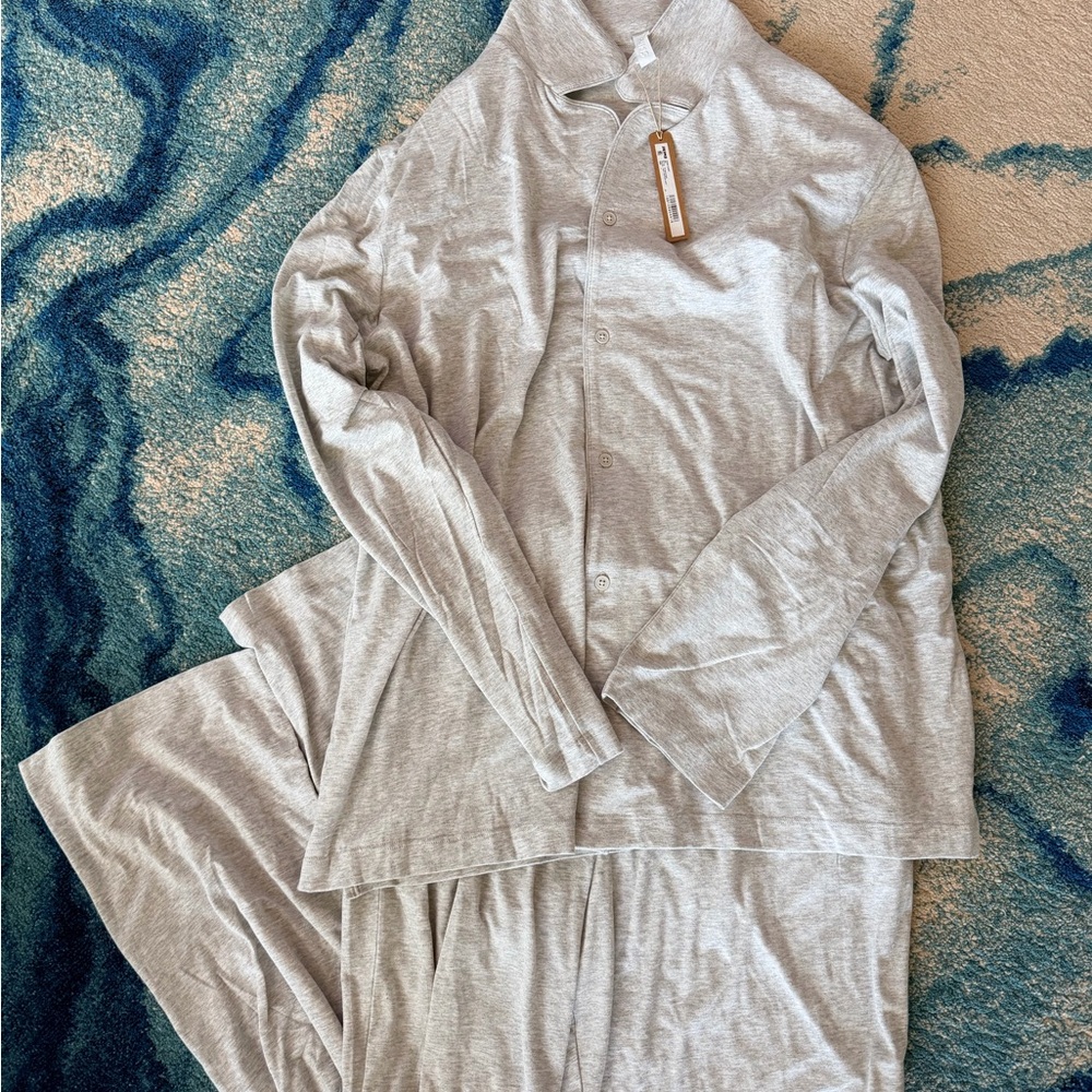 NWT SKIMS Men’s Light Gray Jersey Long-Sleeve Button Pajama Set